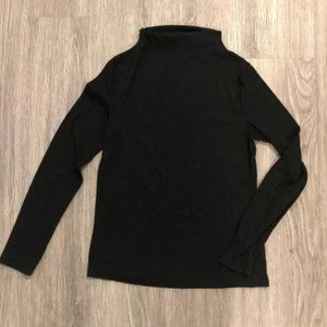 Fitted mockneck, turtleneck long-sleeve Bohme top size M
